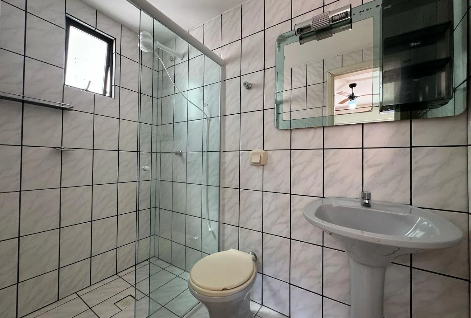 Cod 333 Apartamento Meia Praia Itapema Βραζιλία